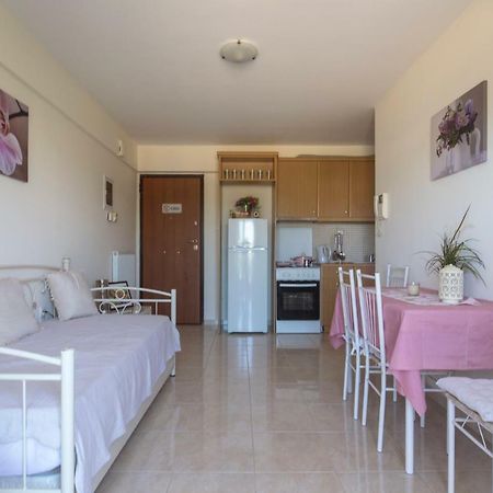 Lovely Apartment Xylokastro 2Nd Floor Esterno foto